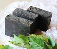 savon de goudron de l'acné
