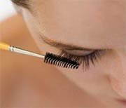 soins à domicile pour les cils