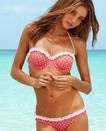 Maillots de bain pour les petits seins